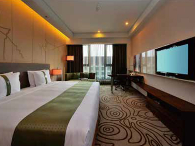 上海虹桥假日酒店